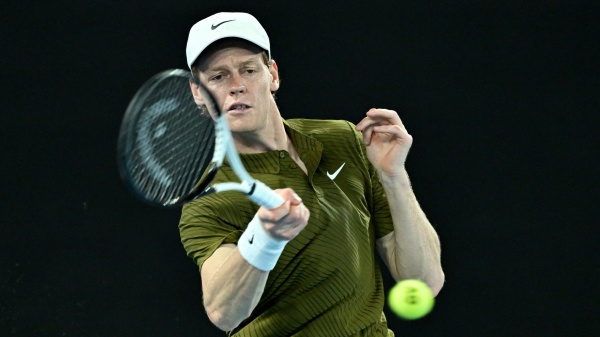 Australian Open: epico match di semifinale, alla fine la spunta Nole Djokovic, Sinner ko in cinque set