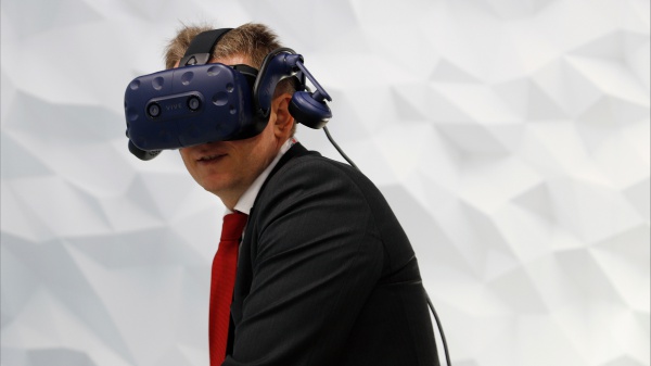 Avanti test su 6G, preparano al metaverso e agli ologrammi, la velocità di connessione al top