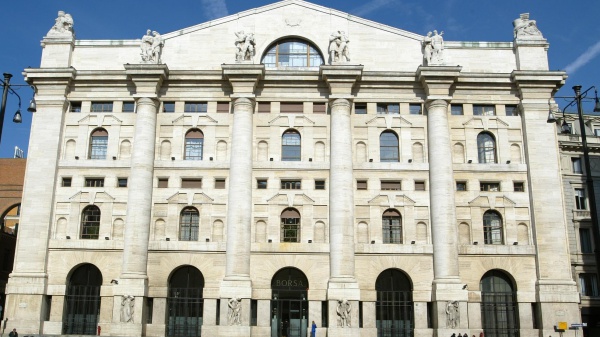 Banche, Intesa sfida il Banco BPM e va sul Monte dei Paschi, Unipol-Bper pronte a creare il Terzo Polo