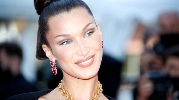 Bella Hadid si confessa sui social: “Soffro di ansia e depressione"