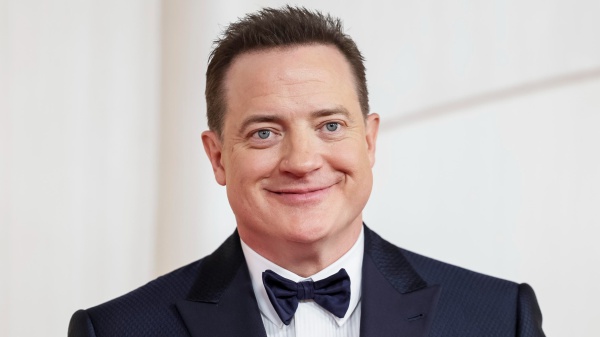 Brendan Fraser e Rachel Weisz tornano insieme per un nuovo capitolo de “La Mummia”