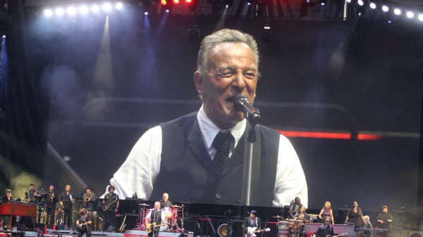 Bruce Springsteen a San Siro e il J’accuse all’America di Trump