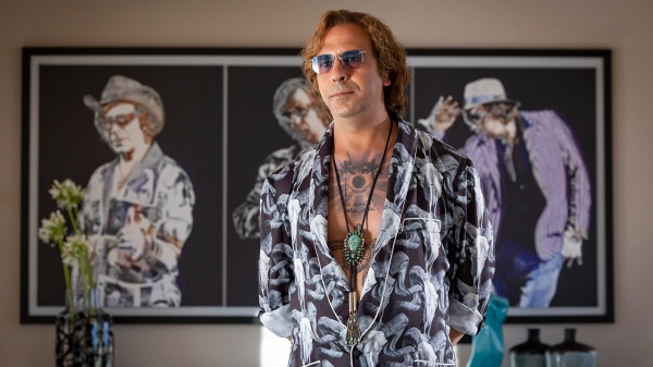 Buen Camino, Checco Zalone: trama e immagini del film in uscita a Natale