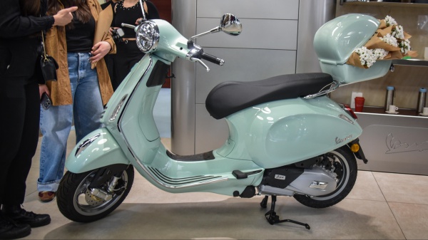 Buon compleanno Vespa! Tante le iniziative per celebrare il motoveicolo mito