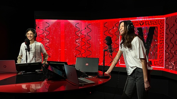 Carolina Cavalli e Benedetta Porcaroli presentano a RTL 102.5 il film “Il rapimento di Arabella”, nelle sale italiane dal 4 dicembre