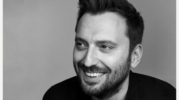 Cesare Cremonini, il nuovo singolo, Al telefono, in uscita il 15 novembre