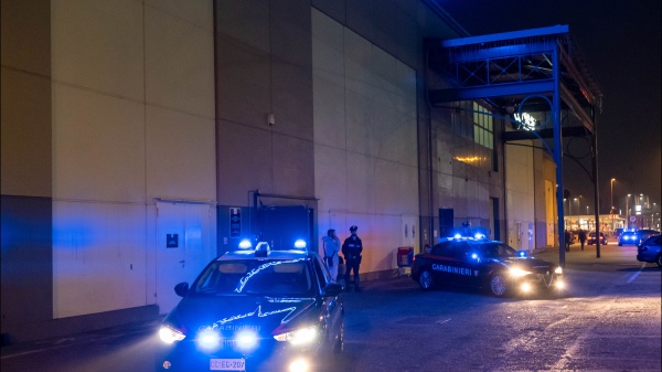 Condannato a 19 anni l’autore dell’accoltellamento al centro commerciale di Milanofiori, tra i feriti il calciatore Pablo Marì