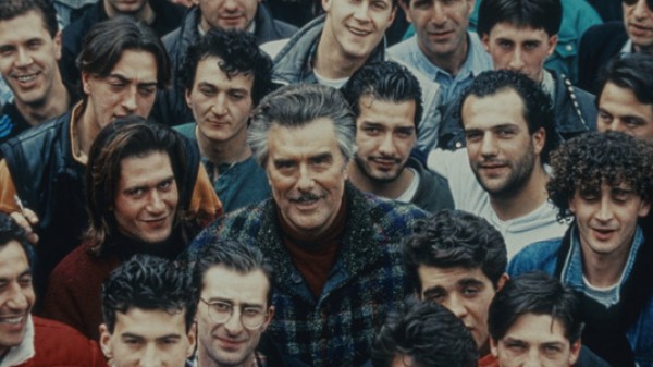 Continuano le polemiche su SanPa, la docuserie su Netflix, la figura di Vincenzo Muccioli tra luci ed ombre