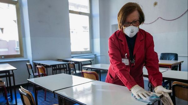 Coronavirus, a rischio gli esami della maturità