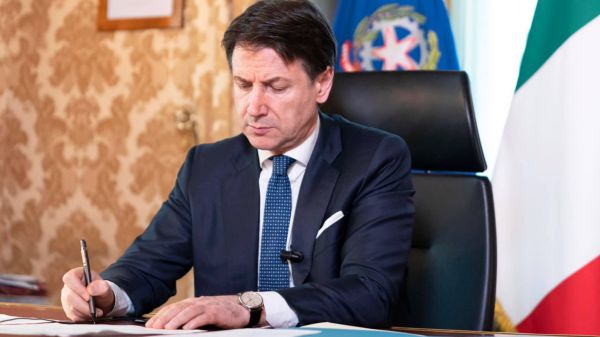 Coronavirus, stato di emergenza prorogato al 15 ottobre, Conte: "Così il paese è più sicuro"