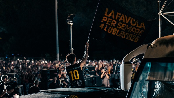 Cosa ha annunciato Ultimo? Tutto sull'evento del 4 luglio 2026 a Roma