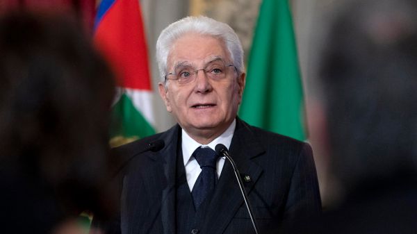 Coronavirus, Mattarella, l' unità è un dovere