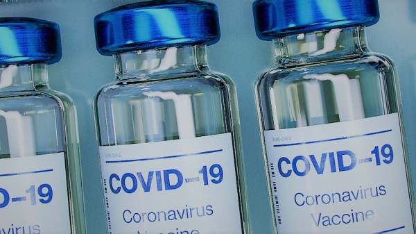 Covid, Rt stabile, a 0,68 in Italia e giù l'incidenza e i ricoveri; da lunedì altre 5 regioni diventano bianche