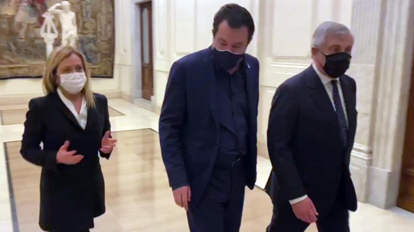 Crisi, il centrodestra vede Mattarella e confida nella saggezza del Capo dello Stato per sbloccare lo stallo