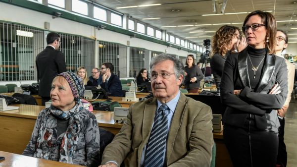 Cucchi, due carabinieri condannati a 12 anni per omicidio, assolto Tedesco