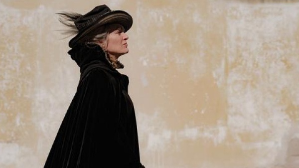 Da Venezia alle sale: “Duse” di Pietro Marcello e “Sotto le nuvole” di Gianfranco Rosi da oggi al cinema