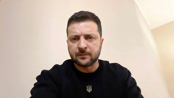 Davos: Zelensky interviene al Forum economico mondiale, non sono sicuro che Putin sia vivo