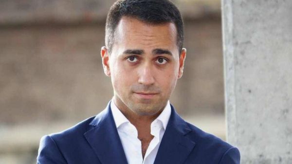 Di Maio verso le dimissioni, l'annuncio nel pomeriggio