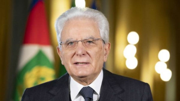 Discorso di fine anno di Mattarella, io mi vaccinerò, la ricostruzione al centro del mio mandato