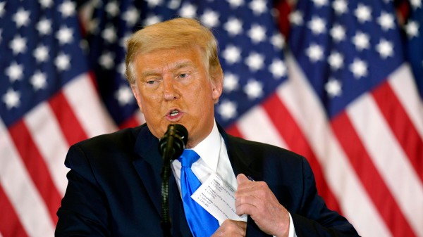 Trump licenzia il capo della cybersicurezza della Casa Bianca, aveva definito le ultime elezioni le più sicure della storia