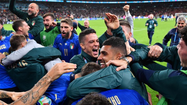 Euro 2020, Italia in finale, battuta la Spagna ai rigori