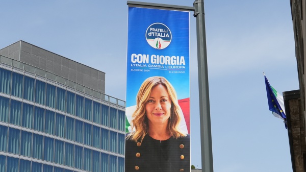 Europee, Meloni vs Schlein, ma non solo. Ecco tutti i big in corsa:  da Vannacci a Sgarbi, out Salvini