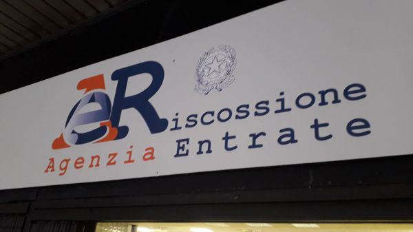 Fisco, stop alle cartelle fino al 31 dicembre e rate 'soft'