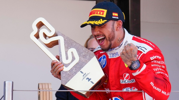 Formula 1: Finalmente Hamilton! Prima gara vinta con la Ferrari per il britannico