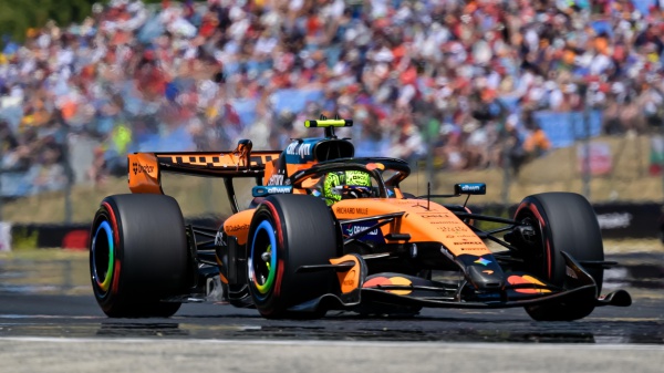 Formula 1, Norris conquista la pole in Ungheria: beffa Ferrari per 12 millesimi