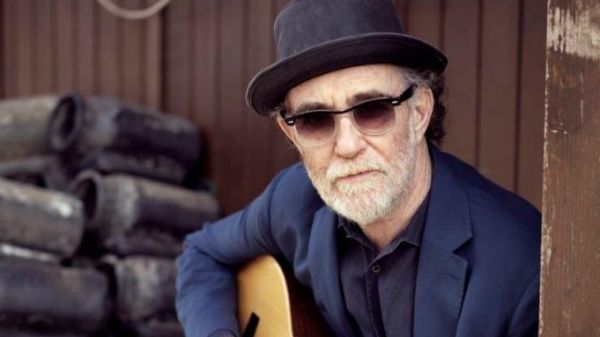 Francesco De Gregori costretto a posticipare una data del tour