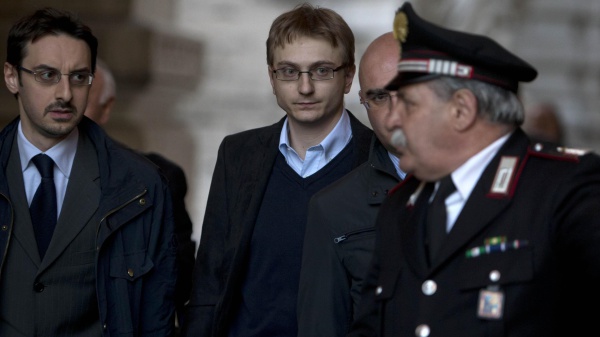 Garlasco. La Difesa di Alberto Stasi, acceleriamo su revisione del processo. Andrea Sempio si difende in tv, non ho ucciso io Chiara