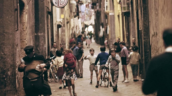 Giùnapoli, i retroscena del libro con il suo autore, Silvio Perrella