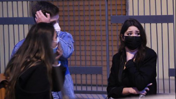 Giovane ragazza uccisa con un'arma da taglio nel napoletano: potrebbe essere un suicidio