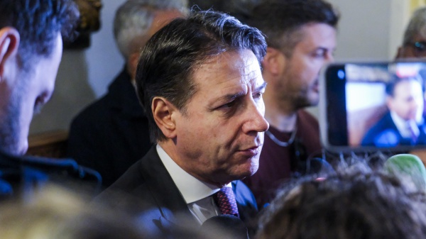 Giuseppe Conte a RTL 102.5: “Landini fa il leader della CGIL, per le europee non ci servono federatori”