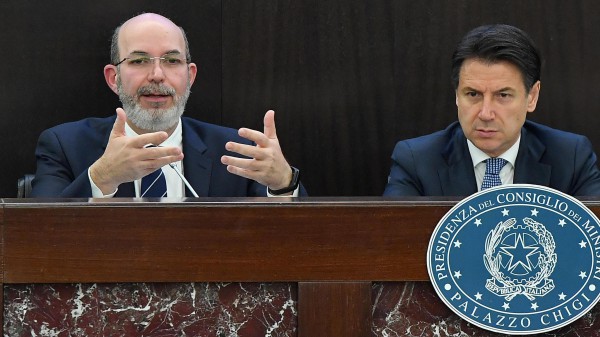 Governo, verso le verifiche in aula la ricerca dei voti necessari  diventa sempre più affannosa, l'Udc dice no