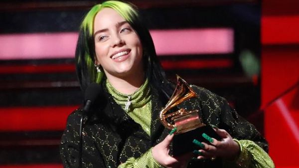 Grammy Awards 2020, trionfo storico per Billie Eilish, commozione Demi Lovato