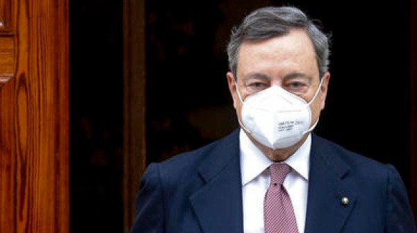 Green pass, è scontro fra Speranza e Salvini, il premier Draghi media: lunedì la cabina di regia