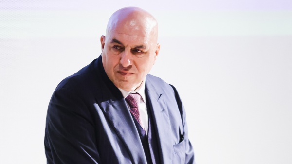 Guido Crosetto di nuovo in ospedale. Malore per il ministro al Consiglio Difesa in Quirinale