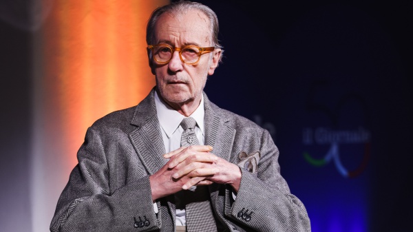 I gatti e la passione (inaspettata) per Napoli, Vittorio Feltri senza freni a "Protagonisti"