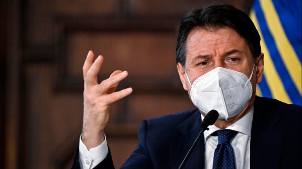 Il governo studia la nuova ordinanza ponte, tra le ipotesi la proroga del decreto Natale fino al 15 gennaio
