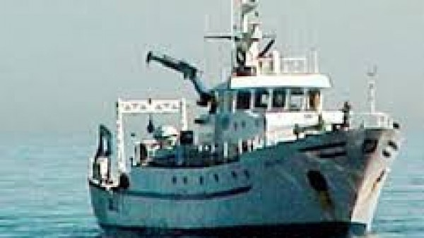 Il peschereccio Aliseo in viaggio verso l'Italia, è ferito, ma sta bene il suo comandante colpito dopo l'assalto della marina libica