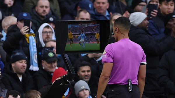 Il Var fai da te, in promozione abruzzese annullato un gol per un tocco di mano ripreso da un dirigente