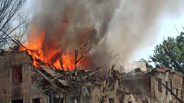 In Ucraina la Russia tenta di fare crollare Pokrovsk, Kiev nega l'accerchiamento