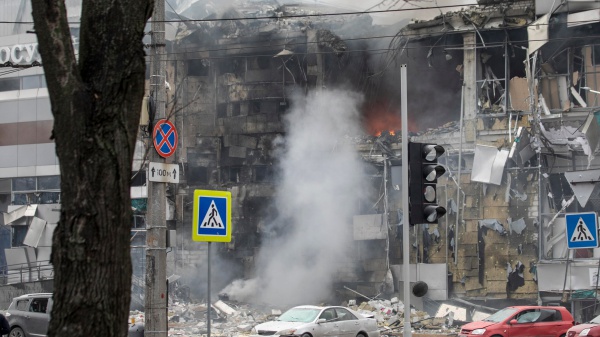 In Ucraina migliaia di persone senza luce, gas e acqua  dopo  una nuova ondata di attacchi russi con missili e droni