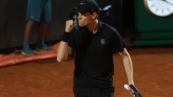 Internazionali BNL d'Italia, Jannik Sinner contro Ruud per un posto in semifinale, mentre Jasmine Paolini si gioca la finale contro la Stearns sul Centrale
