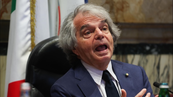 Ira della premier Meloni, Brunetta si revoca l'aumento