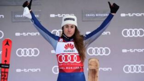 Irresistibile Sofia Goggia, l'azzurra vince la discesa di Crans Montana, bissando il trionfo di ieri