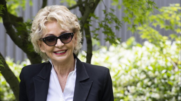 L'eredità di Enrica Bonaccorti: ecco a chi andrà. Tutto quello che c'è da sapere sulle ultime volontà della conduttrice