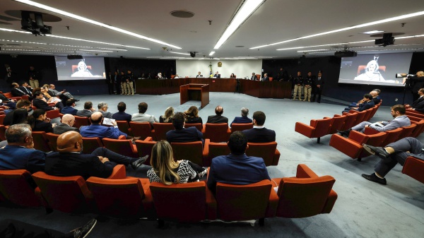 L'ex presidente del Brasile Bolsonaro condannato per tentato colpo di Stato