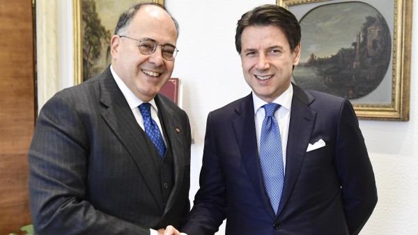 La mia candidatura (per scherzo) alla carica di commissario alla Regione Calabria, se non trovate più nessuno, sono pronto